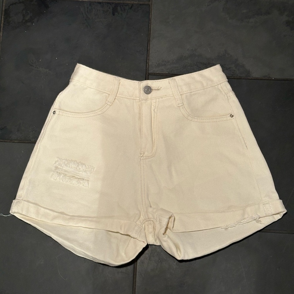 Birdie Cream / Off White Denim Shorts